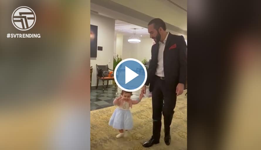 Filtran vídeo de Layla y sus primeros pasos de la mano de su padre Nayib Bukele