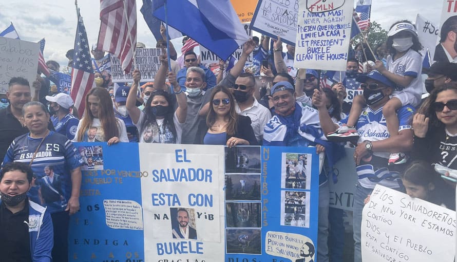 Salvadoreños en EE.UU. se concentran masivamente en las calles en apoyo al Presidente Bukele
