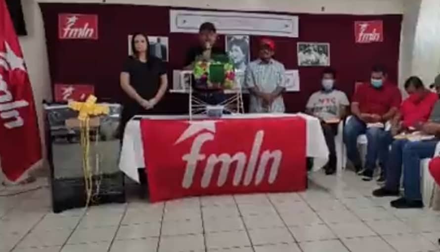 FMLN rifa una cocina nueva entre sus militantes “para continuar la lucha”