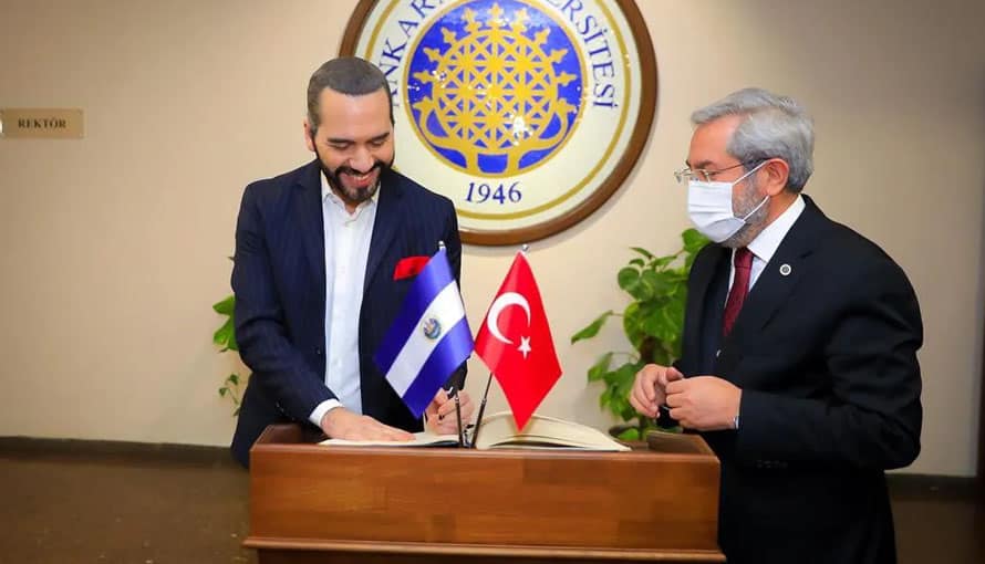 El Salvador y Turquía firman acuerdos importantes de cooperación